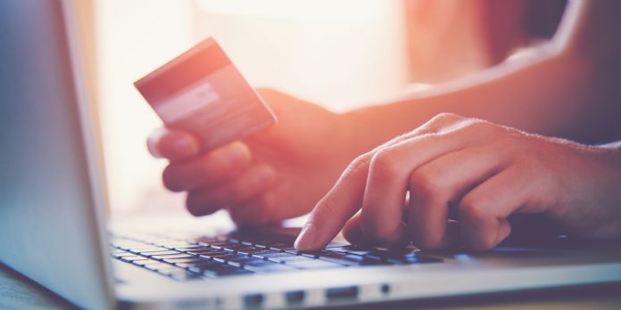 E-commerce : une rentabilité en hausse pour près d'1 site sur 2 en 2015