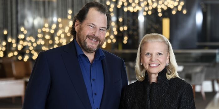 Marc Benioff, président et p-dg de Salesforce et Ginni Rometty, présidente et p-dg d'IBM