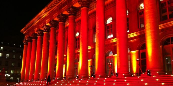 Le Palais Brongniart annonce l'ouverture de La Place