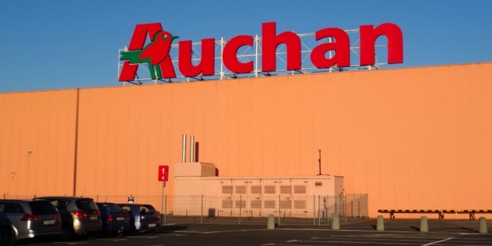 Auchan transforme son modèle et supprime 517 emplois