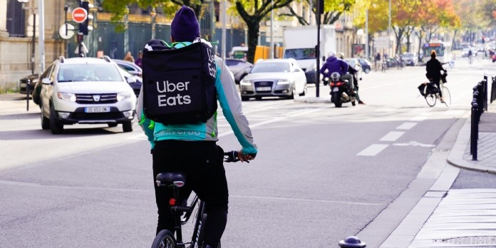 Le groupe Casino et Uber Eats s'associent
